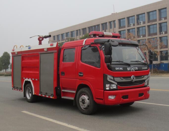 東風(fēng)大多利卡水罐消防車（5噸）